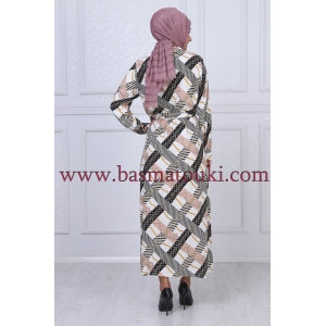 la robe boutonnée devant beige et vert